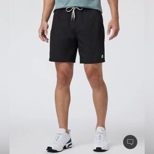 Vuori Men’s Kore shorts - medium